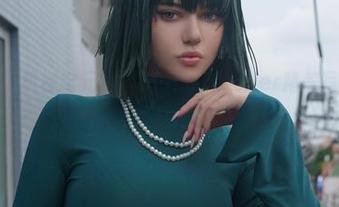 体验尼尔：机械纪元2B，Alina Becker精美写真集等你来下载！